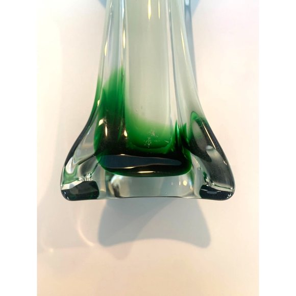 Vintage Jack In The Pulpit Green and White 9 In Italy Art Glass Hand Blown Vase - Picture 6 of 9